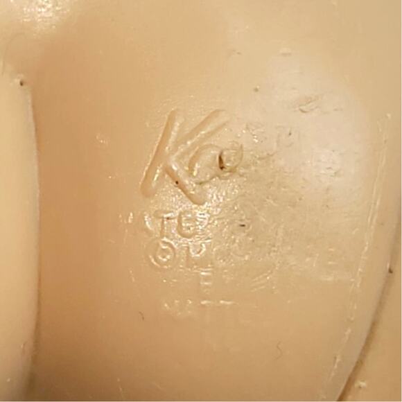 1961 Vintage Flocked Hair Ken One of the Beginner Kens in Barbies Life - Picture 11 of 13